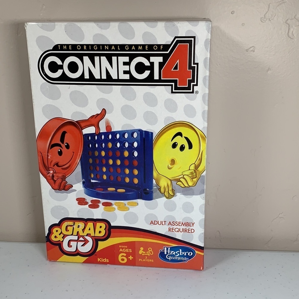 Travel Game Bundle - Connect4, Uno & Fidget Cubes - Picture 6 of 10